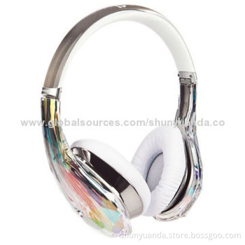 Fashion beautiful light color head-mounted moving coil headphone